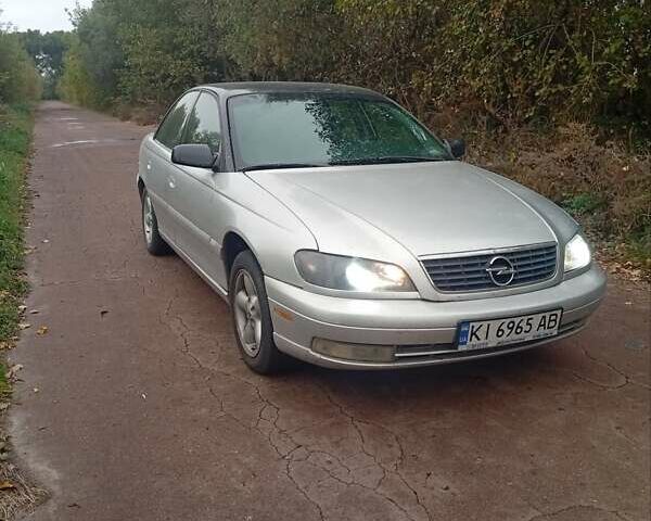 Серый Опель Омега, объемом двигателя 2.2 л и пробегом 331 тыс. км за 1900 $, фото 2 на Automoto.ua