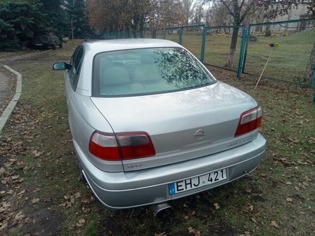 Опель Омега 2003 у Краматорске на Automoto.ua Сірий Опель Омега, об'ємом двигуна 2.5 л та пробігом 200 тис. км за 1750 $, фото 1 на Automoto.ua