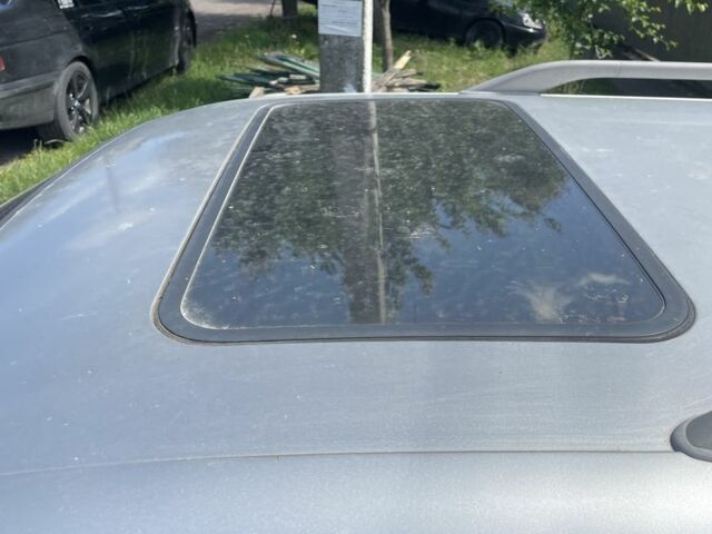 Сірий Опель Омега, об'ємом двигуна 2 л та пробігом 281 тис. км за 1000 $, фото 3 на Automoto.ua