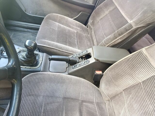 Серый Опель Омега, объемом двигателя 2 л и пробегом 300 тыс. км за 1200 $, фото 9 на Automoto.ua