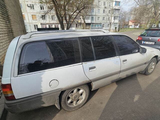 Серый Опель Омега, объемом двигателя 2 л и пробегом 268 тыс. км за 1426 $, фото 5 на Automoto.ua