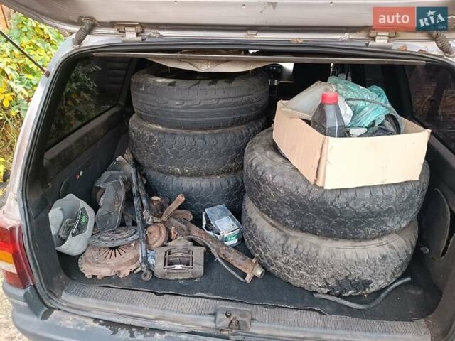 Сірий Опель Омега, об'ємом двигуна 2 л та пробігом 360 тис. км за 1063 $, фото 4 на Automoto.ua