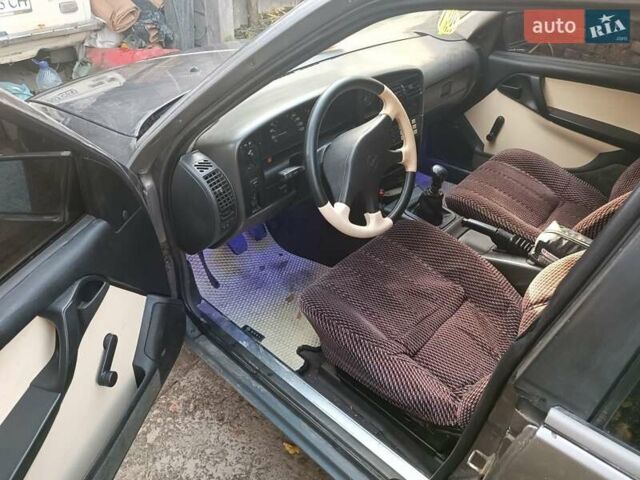 Сірий Опель Омега, об'ємом двигуна 2 л та пробігом 360 тис. км за 1063 $, фото 1 на Automoto.ua