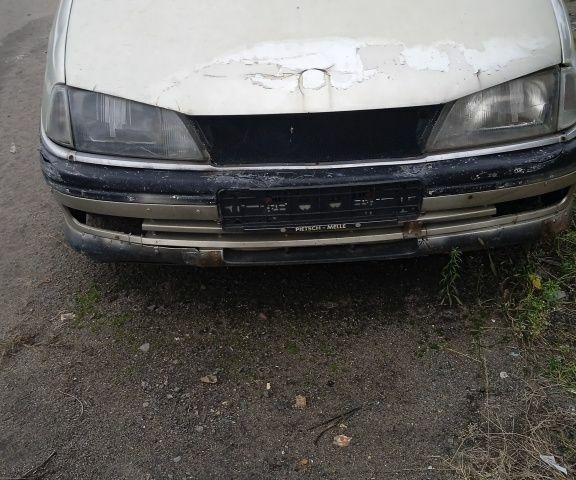 Сірий Опель Омега, об'ємом двигуна 1.8 л та пробігом 146 тис. км за 390 $, фото 1 на Automoto.ua