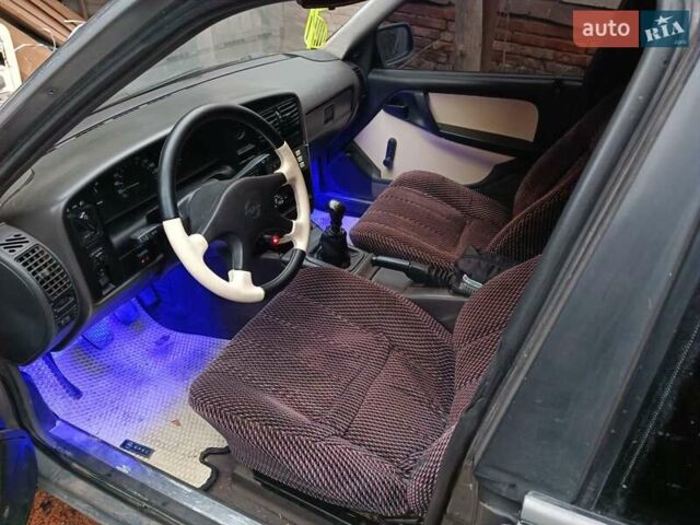 Сірий Опель Омега, об'ємом двигуна 2 л та пробігом 360 тис. км за 1063 $, фото 6 на Automoto.ua