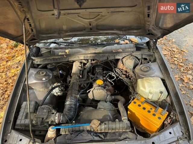 Сірий Опель Омега, об'ємом двигуна 2 л та пробігом 200 тис. км за 800 $, фото 9 на Automoto.ua