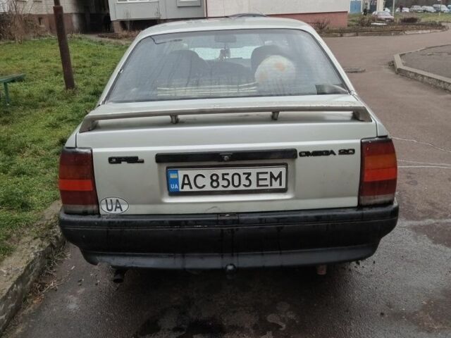 Сірий Опель Омега, об'ємом двигуна 2 л та пробігом 64 тис. км за 1184 $, фото 13 на Automoto.ua