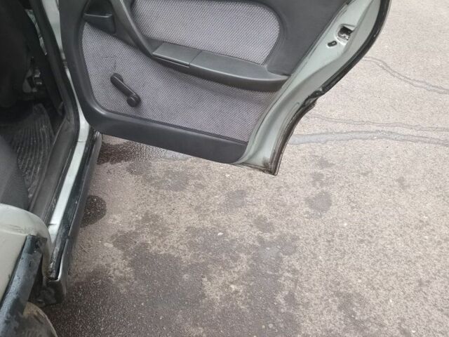 Сірий Опель Омега, об'ємом двигуна 2 л та пробігом 64 тис. км за 1184 $, фото 3 на Automoto.ua