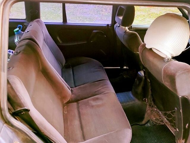 Серый Опель Омега, объемом двигателя 2.6 л и пробегом 250 тыс. км за 1500 $, фото 6 на Automoto.ua