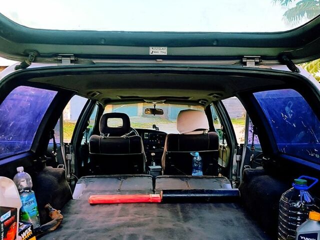 Серый Опель Омега, объемом двигателя 2.6 л и пробегом 250 тыс. км за 1500 $, фото 8 на Automoto.ua