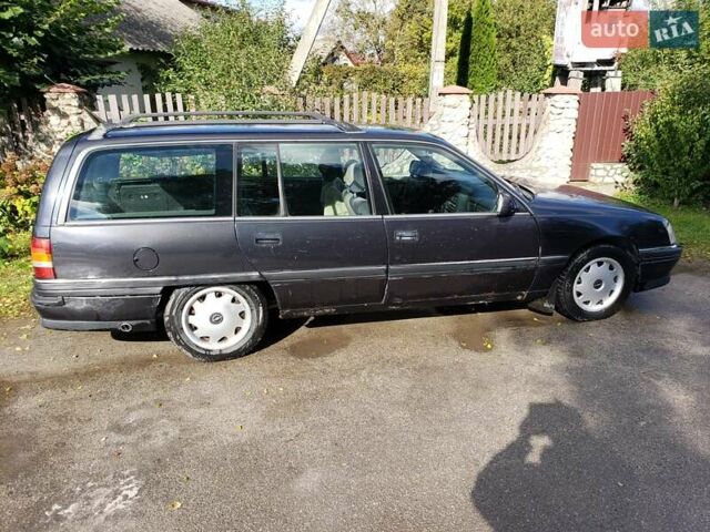 Серый Опель Омега, объемом двигателя 2 л и пробегом 440 тыс. км за 1099 $, фото 1 на Automoto.ua