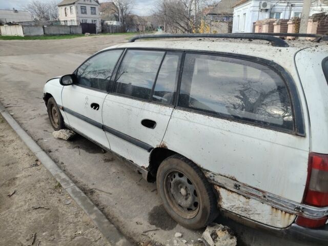 Сірий Опель Омега, об'ємом двигуна 3 л та пробігом 2 тис. км за 353 $, фото 5 на Automoto.ua