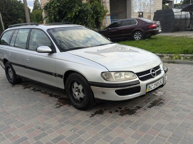 Сірий Опель Омега, об'ємом двигуна 2 л та пробігом 300 тис. км за 1650 $, фото 1 на Automoto.ua