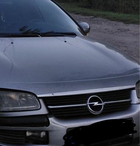 Опель Омега 1995 в Сумах на Automoto.ua Серый Опель Омега, объемом двигателя 2 л и пробегом 326 тыс. км за 2500 $, фото 1 на Automoto.ua