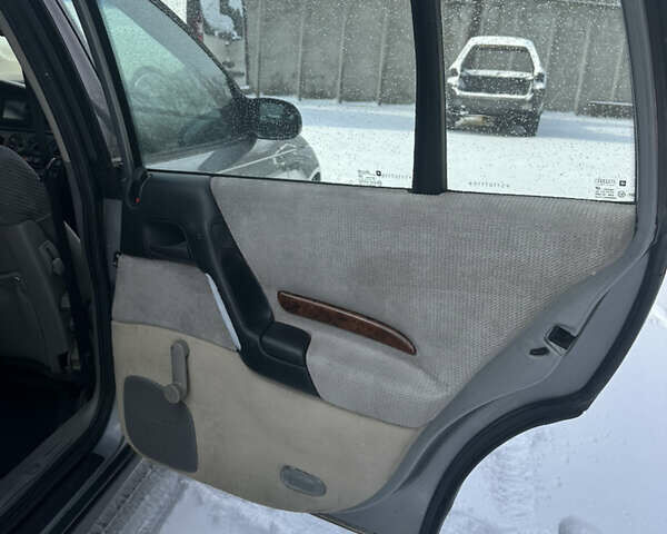 Серый Опель Омега, объемом двигателя 0 л и пробегом 315 тыс. км за 1850 $, фото 56 на Automoto.ua