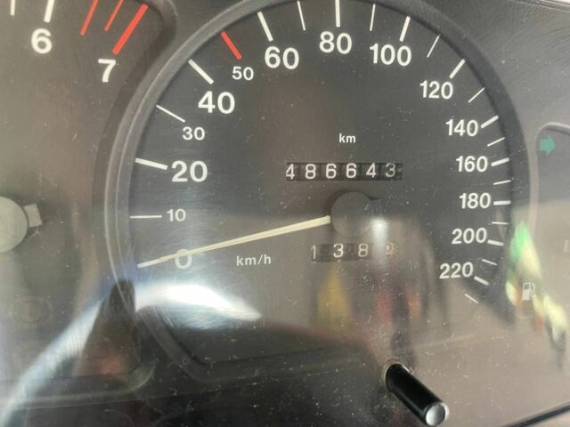 Серый Опель Омега, объемом двигателя 2 л и пробегом 485 тыс. км за 2000 $, фото 5 на Automoto.ua