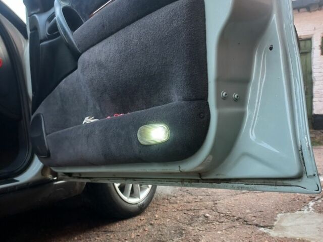 Серый Опель Омега, объемом двигателя 2.5 л и пробегом 300 тыс. км за 3700 $, фото 9 на Automoto.ua