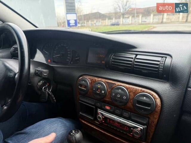 Сірий Опель Омега, об'ємом двигуна 2 л та пробігом 247 тис. км за 2200 $, фото 1 на Automoto.ua