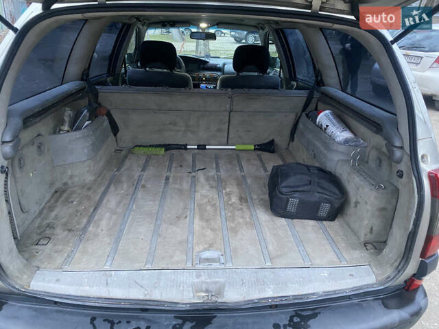 Сірий Опель Омега, об'ємом двигуна 2.5 л та пробігом 434 тис. км за 1200 $, фото 6 на Automoto.ua