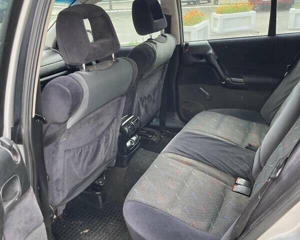 Сірий Опель Омега, об'ємом двигуна 2.5 л та пробігом 235 тис. км за 2500 $, фото 8 на Automoto.ua