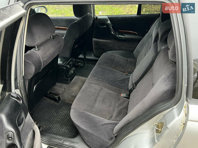 Сірий Опель Омега, об'ємом двигуна 2 л та пробігом 375 тис. км за 1900 $, фото 9 на Automoto.ua