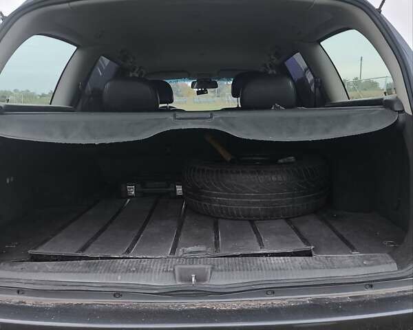 Опель Омега 1998 в Черкассах на Automoto.ua Серый Опель Омега, объемом двигателя 2.5 л и пробегом 282 тыс. км за 3500 $, фото 6 на Automoto.ua