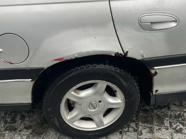 Серый Опель Омега, объемом двигателя 2 л и пробегом 263 тыс. км за 2450 $, фото 5 на Automoto.ua