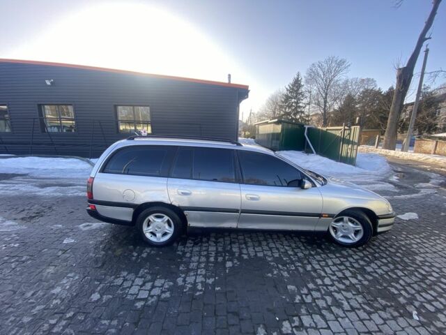 Сірий Опель Омега, об'ємом двигуна 2 л та пробігом 270 тис. км за 1500 $, фото 3 на Automoto.ua