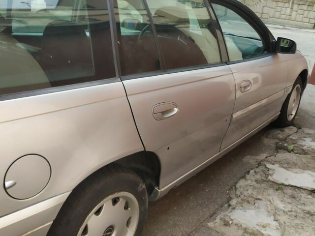 Серый Опель Омега, объемом двигателя 0 л и пробегом 270 тыс. км за 3100 $, фото 13 на Automoto.ua