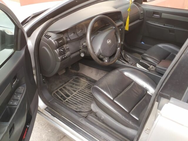 Серый Опель Омега, объемом двигателя 0 л и пробегом 270 тыс. км за 3100 $, фото 3 на Automoto.ua