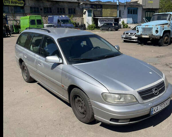 Серый Опель Омега, объемом двигателя 2 л и пробегом 330 тыс. км за 2750 $, фото 3 на Automoto.ua