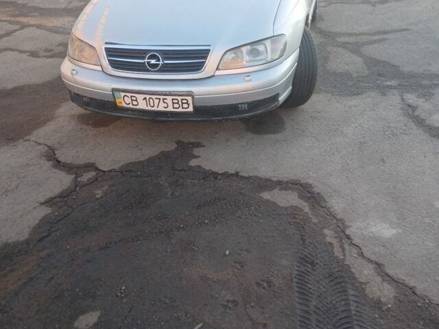 Сірий Опель Омега, об'ємом двигуна 2.5 л та пробігом 500 тис. км за 2700 $, фото 2 на Automoto.ua