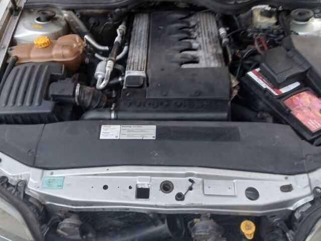 Сірий Опель Омега, об'ємом двигуна 2.5 л та пробігом 500 тис. км за 2700 $, фото 5 на Automoto.ua