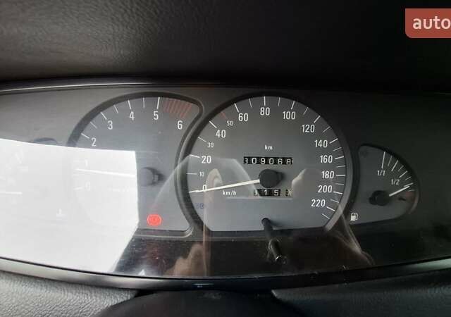 Серый Опель Омега, объемом двигателя 2.5 л и пробегом 310 тыс. км за 3200 $, фото 4 на Automoto.ua