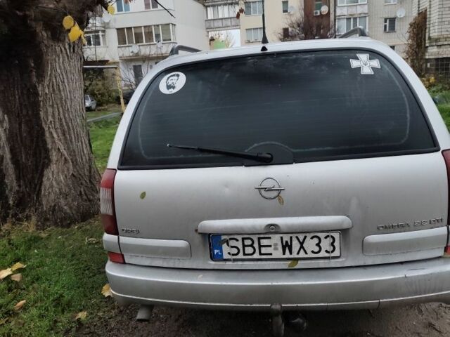 Серый Опель Омега, объемом двигателя 2 л и пробегом 1 тыс. км за 1450 $, фото 4 на Automoto.ua