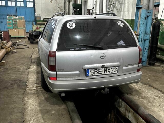 Опель Омега 2001 в Черкассах на Automoto.ua Серый Опель Омега, объемом двигателя 2.2 л и пробегом 475 тыс. км за 1500 $, фото 4 на Automoto.ua
