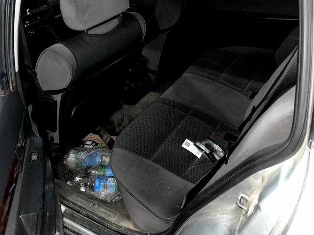 Опель Омега 2001 в Черкассах на Automoto.ua Серый Опель Омега, объемом двигателя 2.2 л и пробегом 475 тыс. км за 1500 $, фото 7 на Automoto.ua