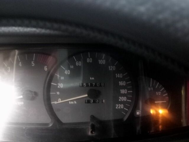 Сірий Опель Омега, об'ємом двигуна 2.2 л та пробігом 351 тис. км за 2500 $, фото 1 на Automoto.ua