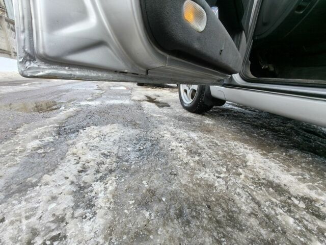 Сірий Опель Омега, об'ємом двигуна 2.2 л та пробігом 245 тис. км за 3300 $, фото 13 на Automoto.ua