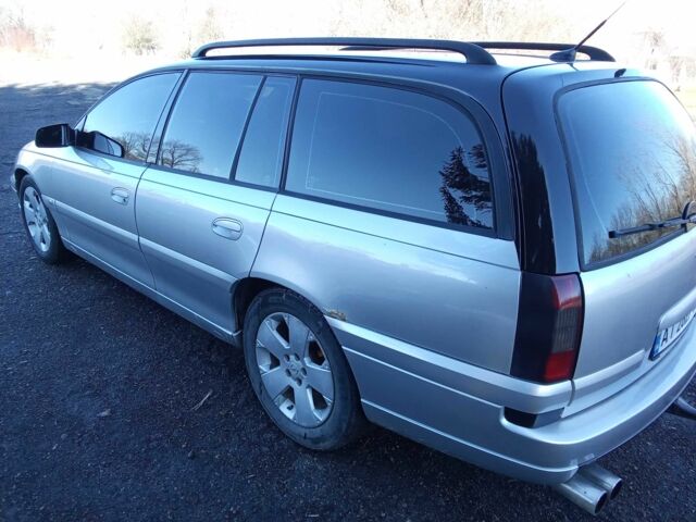 Серый Опель Омега, объемом двигателя 2.2 л и пробегом 400 тыс. км за 2300 $, фото 5 на Automoto.ua