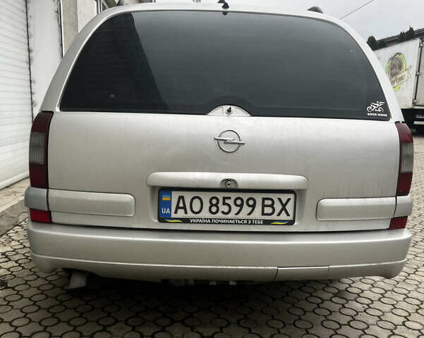 Серый Опель Омега, объемом двигателя 2.17 л и пробегом 401 тыс. км за 3200 $, фото 3 на Automoto.ua