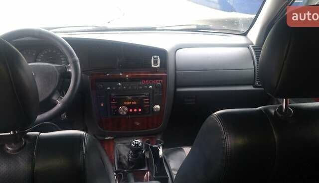 Сірий Опель Омега, об'ємом двигуна 0 л та пробігом 300 тис. км за 2700 $, фото 6 на Automoto.ua