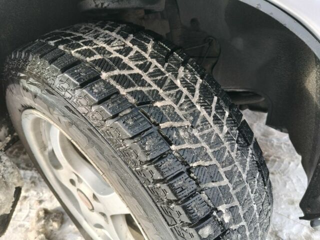 Сірий Опель Омега, об'ємом двигуна 2.2 л та пробігом 245 тис. км за 3300 $, фото 18 на Automoto.ua