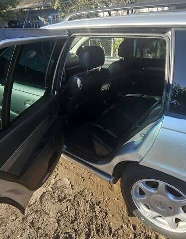 Серый Опель Омега, объемом двигателя 2.5 л и пробегом 330 тыс. км за 3500 $, фото 4 на Automoto.ua