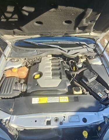 Серый Опель Омега, объемом двигателя 2.5 л и пробегом 330 тыс. км за 3500 $, фото 18 на Automoto.ua