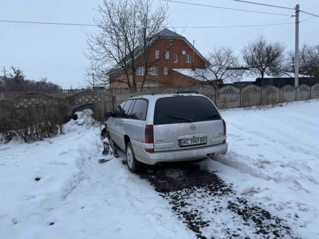 Серый Опель Омега, объемом двигателя 2.5 л и пробегом 2 тыс. км за 1000 $, фото 3 на Automoto.ua