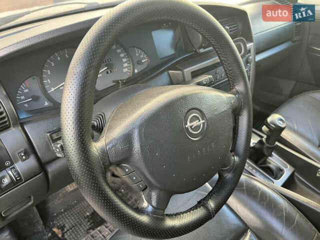 Серый Опель Омега, объемом двигателя 2.5 л и пробегом 287 тыс. км за 3700 $, фото 37 на Automoto.ua