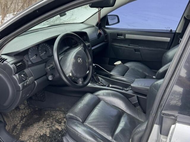 Серый Опель Омега, объемом двигателя 2.5 л и пробегом 2 тыс. км за 1000 $, фото 6 на Automoto.ua