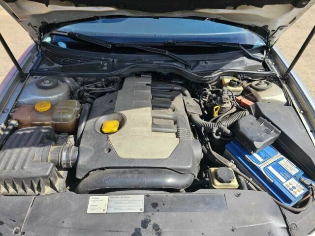 Сірий Опель Омега, об'ємом двигуна 2.5 л та пробігом 426 тис. км за 2999 $, фото 6 на Automoto.ua