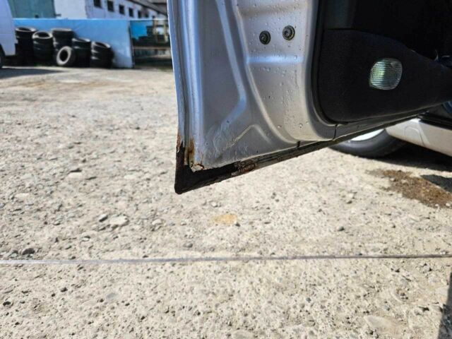 Сірий Опель Омега, об'ємом двигуна 2.5 л та пробігом 426 тис. км за 2999 $, фото 8 на Automoto.ua